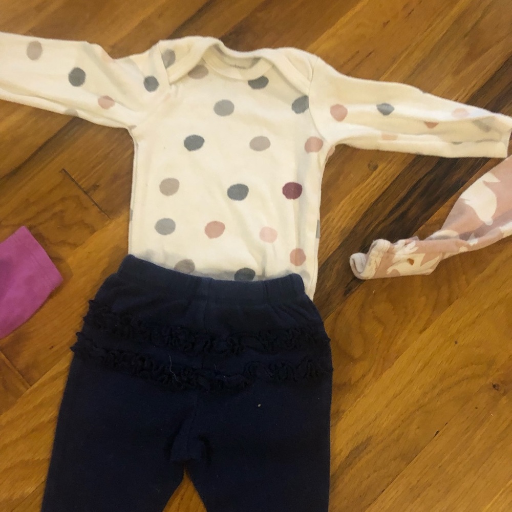 12 newborn sets two coats